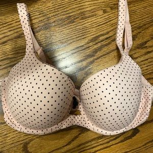 Victoria’s Secret Smooth Demi Lightly Lined Bra 38D